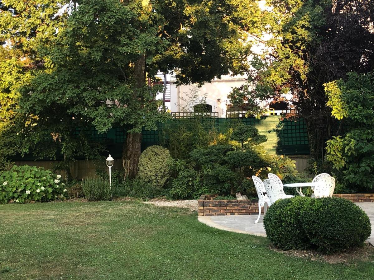 Bed and Breakfast Le Jardin De Fresnes Exteriér fotografie